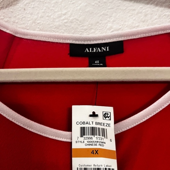 - New Alfani  Red Sleeveless top   4x - Picture 12 of 15